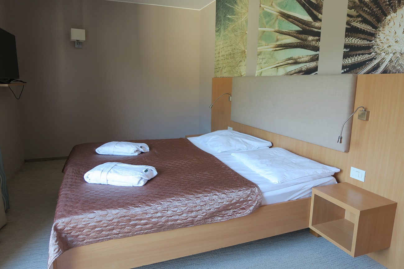 terme-doberna-missclaire2